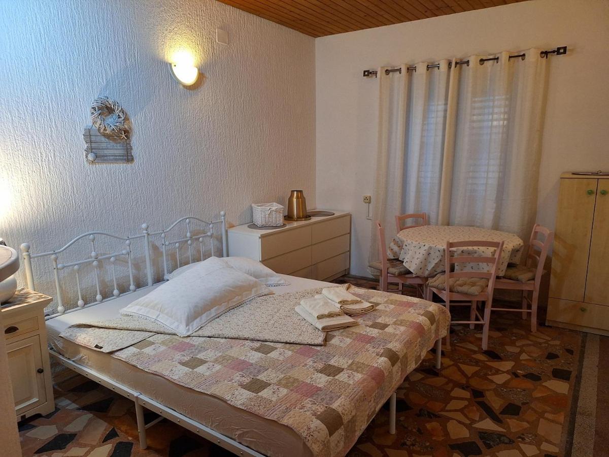 Studio Apartman ポドゥゴラ エクステリア 写真